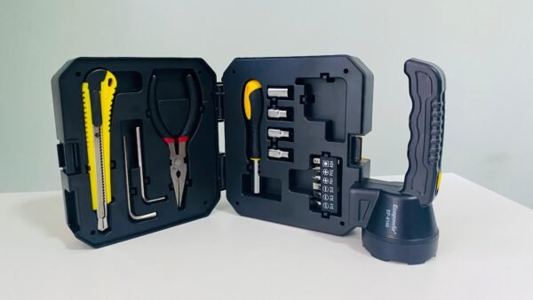 Linterna Multifuncional Recargable Solar